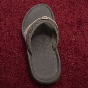 Tech men flip flop size 8